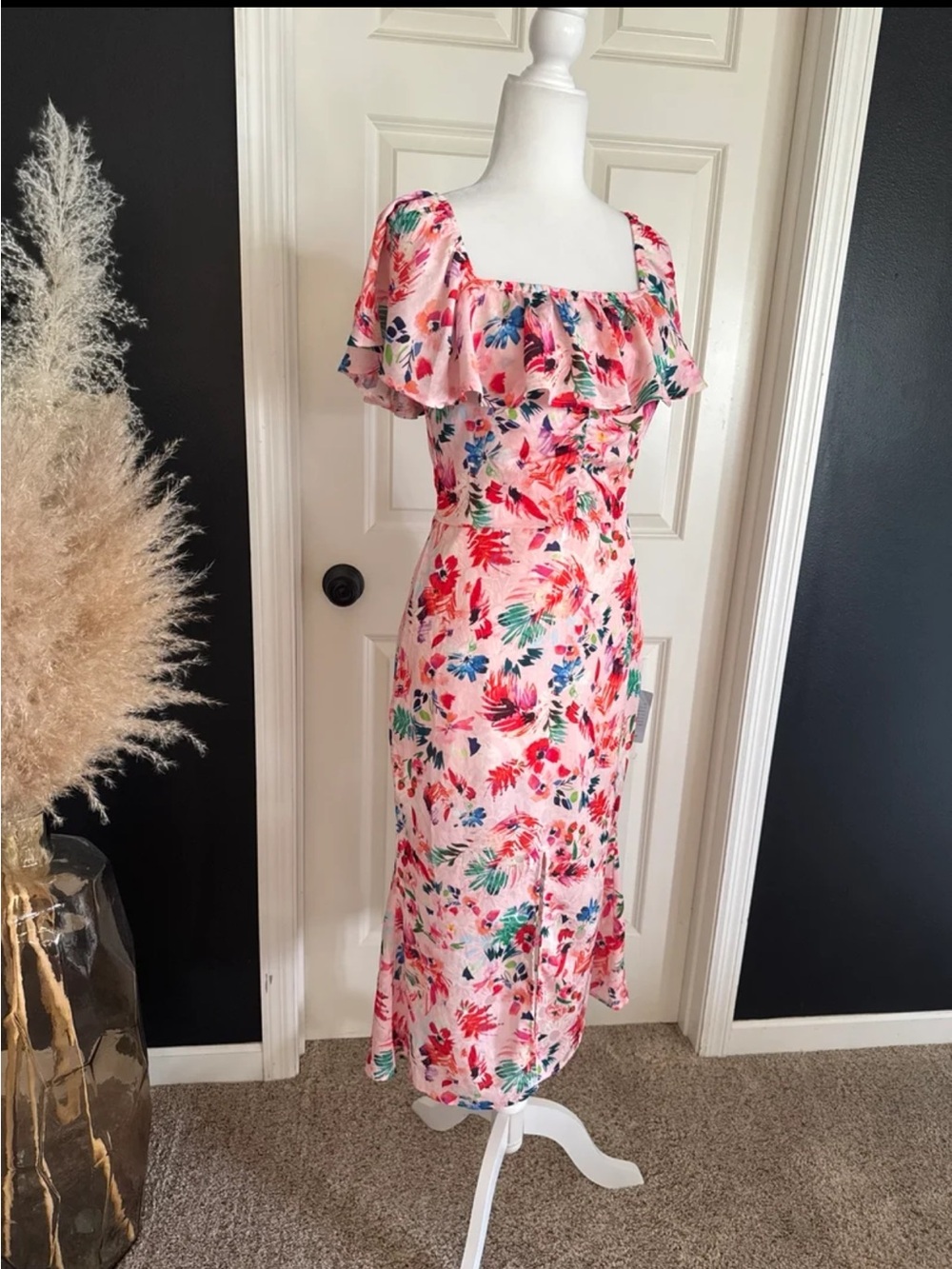 NWT NSR (Napean Sea Road) Floral Ruffled Midi Dress SIZE Small - Picture 2 of 12